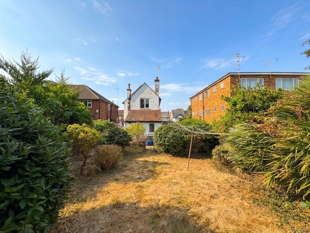 Shakespeare Road, Mill Hill, NW7, London